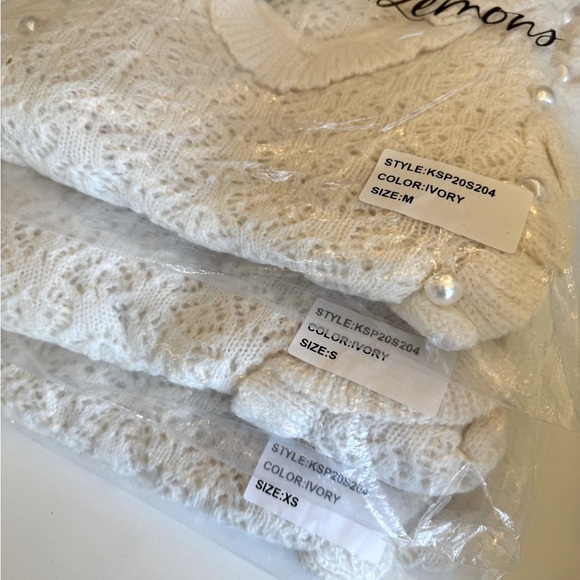 For Love & Lemons Pearl V-Neck Crop Sweater GORGEOUS - Picture 5 of 6